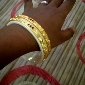 Pair Of Beautiful Bangles