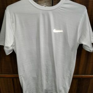 Dry Fit T Shirt Nike