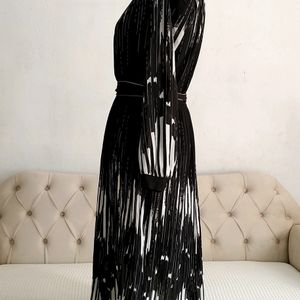 Vintage Sugar Black And White Pleated Dress