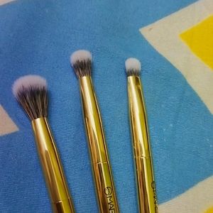 Eyeshadow Brushes Set Of 3