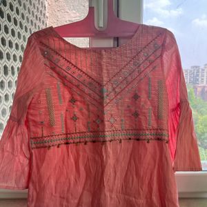 ATEESA Kurta with Tie up bow in the back wit