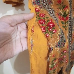 Mustard Embellished Kurti🌼