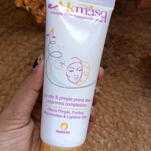 Akmasq Pimple Care Complexion Mask