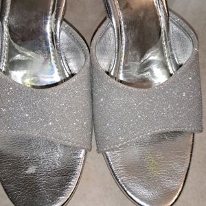 Silver Heels 👠on reduced coins....