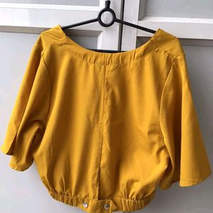 Harpa Casual Regular Sleeves Yellow Crop Top