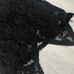 black lacy sequin tube top y2k