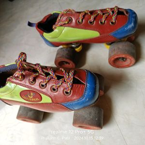 Used 7-9 Years Roller Skates & Safety Kit Includes