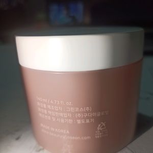 Red Bean Refreshing Pore Mask