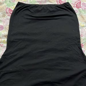 Black Top With Elastic At Bottom