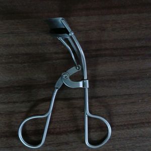 Eyelash Curler