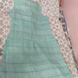 Kurti - Light Sea Green- Cool Cotton - Sleevless