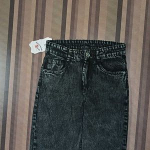 Y-66 Size 28 Straight Women Denim Jeans