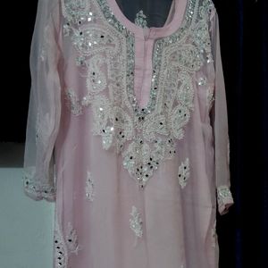 Lucknowi Chikankari Kurta With Inner Size issue