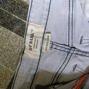 Off White Jean's Very New Condition A1