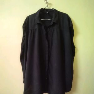 Jet Black Round Shape Top