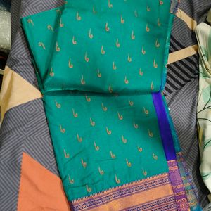 Women Turquoise Saree