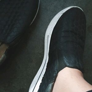 Women black Sneakers