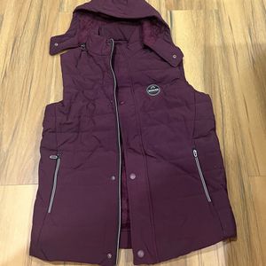 brand new mens sleeveless jacket with hoodie