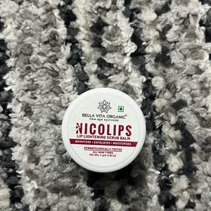 Bella Vita Organic Nicolips Lip Scrub Balm