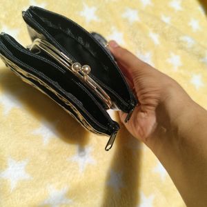 New Hand Purse