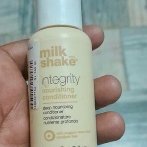 PRICE DROP : Milk Shake Integrity Conditioner