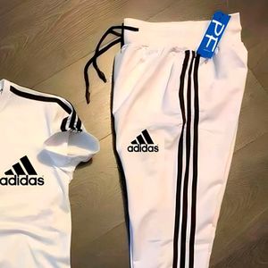 Adidas Tshirt Trackpants On Trendy 😍🤩