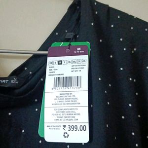 Livesmart Tshirt With Tag Size M