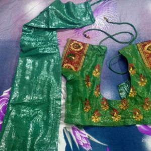 Green Heavy Net Saree With Blouse