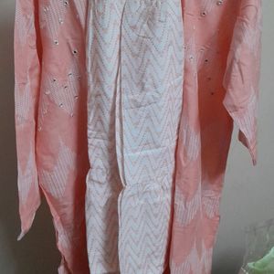 Peach Mirrorwork Kurta And White Pant