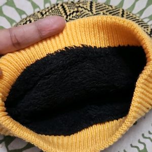 Yellow Black Fleeced Woollen Cap