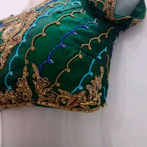 Banarsi Lehenga Choli ✨