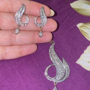 Leaf Design American Diamond Pendant Set