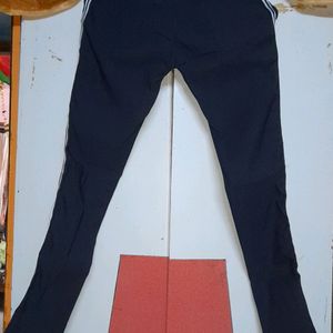 navy blue stretchable pant for girls