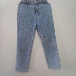 High Waisted URBANIC Jeans