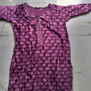 Women Purple Satin Silk Printed Kurta With Pant