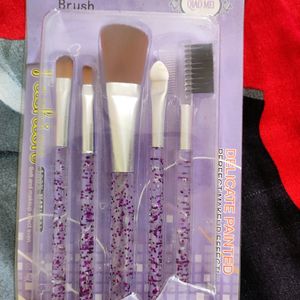 Make Up Brushes