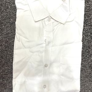 Free Mens Very Soft White Shirt