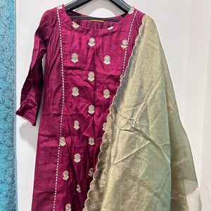 Indo Era Women Kurta Set