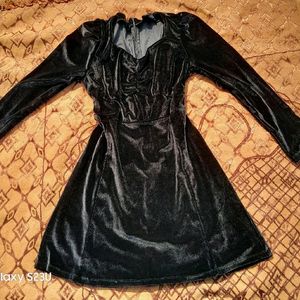 Black Velvet Tokyo Talkies Urban Dress