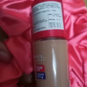 Rimmel London 25 Hr Lasting Finish Foundation