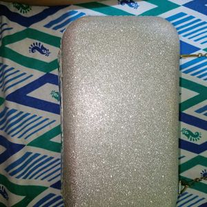 Shimmer Clutch