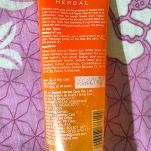 JOVEES HERBAL PAPAYA FACE WASH PARABEN FREE..