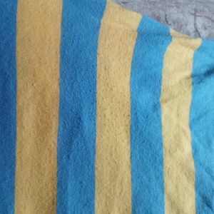 T-shirt With Blue And Yellow Stripes