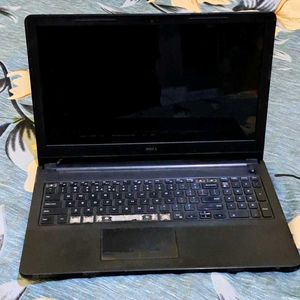 Dell Inspiron 3551