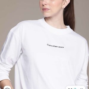 calvin klein basic tshirt 🤍