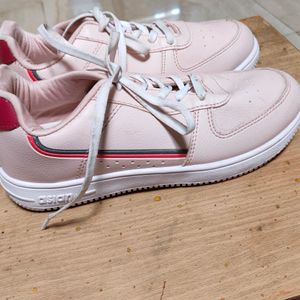 Stylish women casual shoes