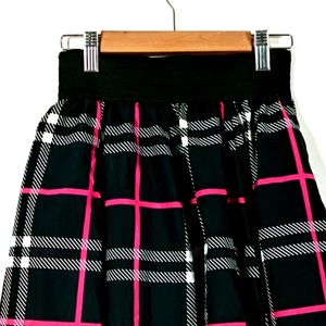 Black Checks Skirt