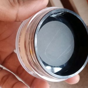 Swiss Beauty Setting Powder