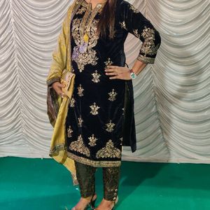 Pakistani Suit With Pant And Duppata