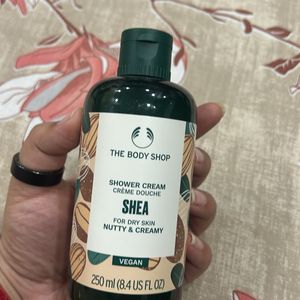 The Body Shop Vegan Shea Shower Cream